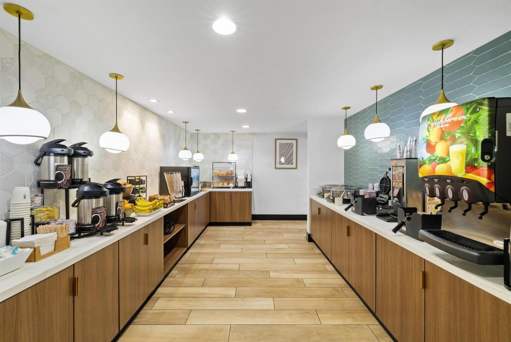 La Quinta Inn & Suites By Wyndham 圣克鲁兹 外观 照片